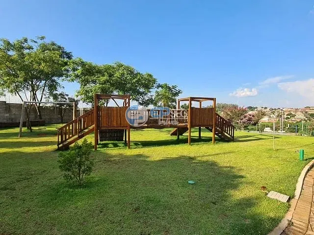 Sobrado com 260m² 3 quartos e 3 banheiros, à venda, no bairro Loteamento Morada das Flores em Cambé