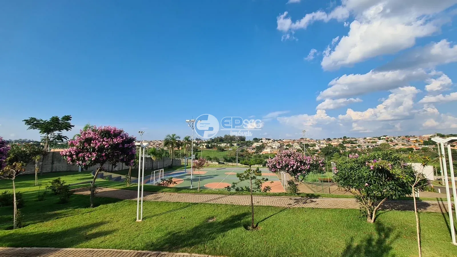 Sobrado, 3 quartos, 276 m² - Foto 2