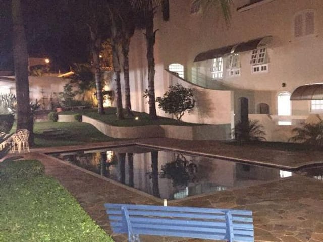 Sobrado com 810m² 4 quartos e 3 banheiros, à venda, no bairro Colina Verde em Tatuí