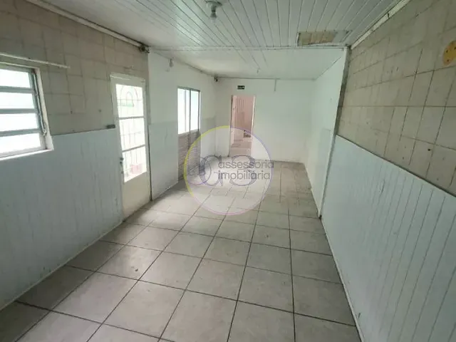 Sobrado para alugar, no bairro Areal em Pelotas