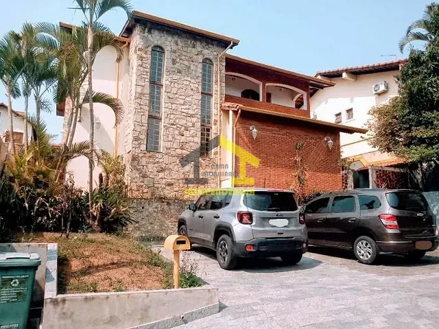 Sobrado com 700m² 6 quartos e 4 banheiros, à venda, no bairro Nova Higienópolis em Jandira