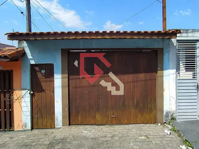 Sobrado com 476m² 5 quartos e 2 banheiros, à venda, no bairro Vila Assis Brasil em Mauá