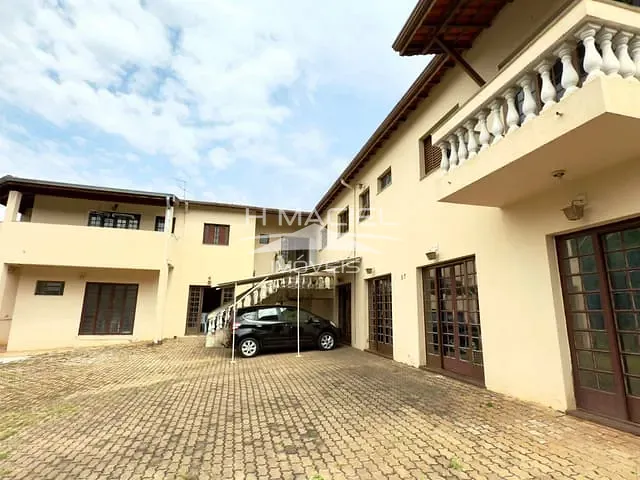 Sobrado com 396m² 3 quartos e 1 banheiro, à venda, no bairro Jardim Pacaembu em Campinas