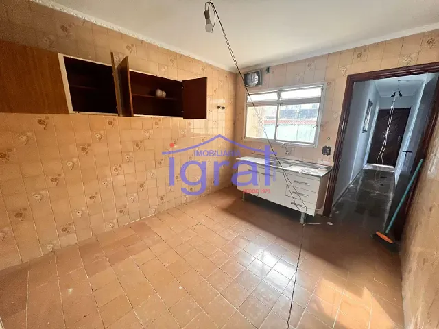 Sobrado 3 quartos e 4 banheiros, para alugar, no bairro Vila Guarani (Z Sul) em São Paulo
