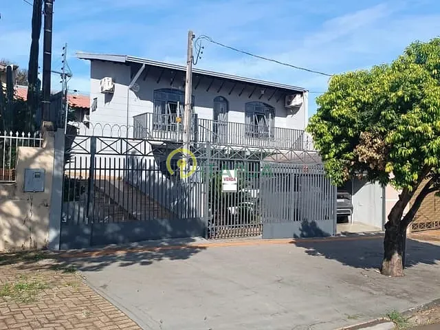 Sobrado com 300m² 5 quartos e 5 banheiros, à venda, no bairro Jardim do Sol em Londrina