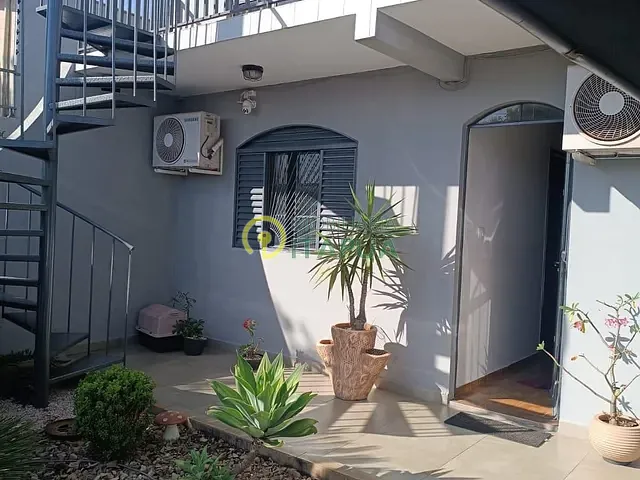 Sobrado com 300m² 5 quartos e 5 banheiros, à venda, no bairro Jardim do Sol em Londrina
