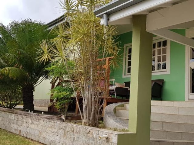 Foto do Sobrado - Sobrado com 3 dormitórios à venda, 250 m² por R$ 1.007.000,00 - Jardim Terras de Santa Helena - Jacareí/SP | INDEPENDENCE NEGOCIOS IMOBILIARIOS LTDA