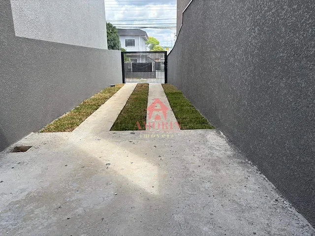 Sobrado com 144m² 3 quartos e 3 banheiros, à venda, no bairro Fazendinha em Curitiba