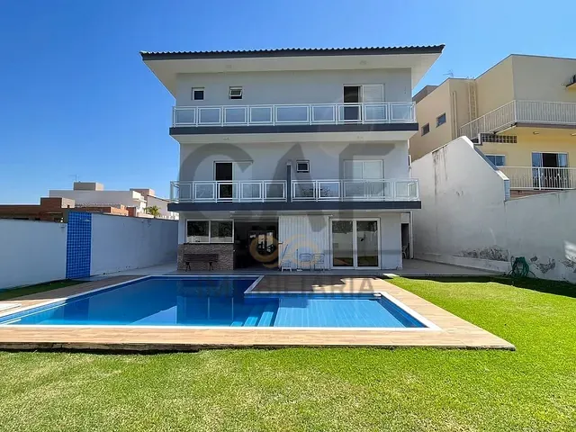 Sobrado com 663m² 5 quartos e 7 banheiros, à venda, no bairro Mauá II em Jaguariúna