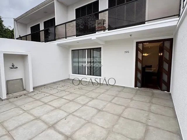 Sobrado 3 quartos e 4 banheiros, à venda, no bairro Boa Vista em Curitiba