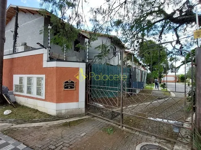 Sobrado 4 quartos e 3 banheiros, à venda, no bairro Quiririm em Taubaté