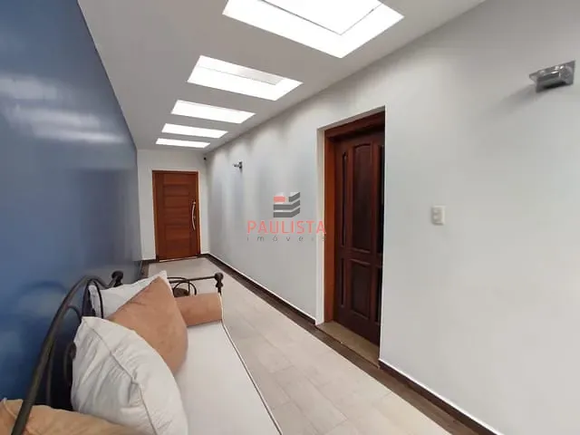 Sobrado com 360m² 3 quartos e 5 banheiros, à venda ou para alugar, no bairro Chácara Inglesa em São Paulo