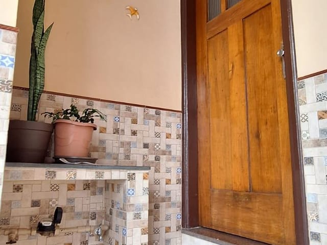Foto do Sobrado - Sobreloja comercial - Locação - R$ 2100,00 + IPTU - Santana - 50m² | PAINEL CONSULTORIA DE IMOVEIS