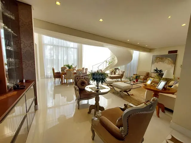Sobrado com 510m² 3 quartos e 5 banheiros, à venda, no bairro Condomínio Tamboré em Jaguariúna