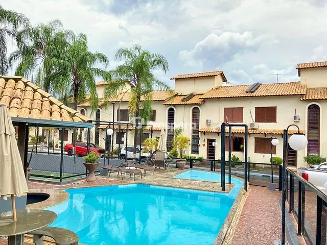 Sobrado 3 quartos e 2 banheiros, à venda, no bairro Jardim América em Goiânia