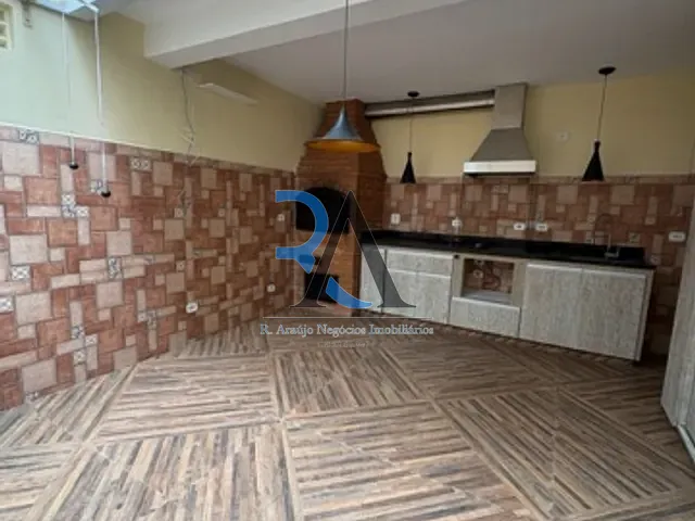 Sobrado 4 quartos e 3 banheiros, para alugar, no bairro Jardim Textil em São Paulo