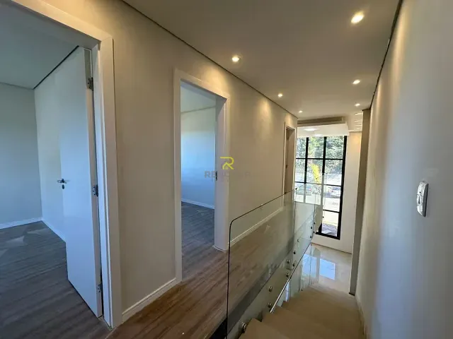 Sobrado com 126m² 3 quartos e 3 banheiros, à venda, no bairro Boqueirão em Guarapuava
