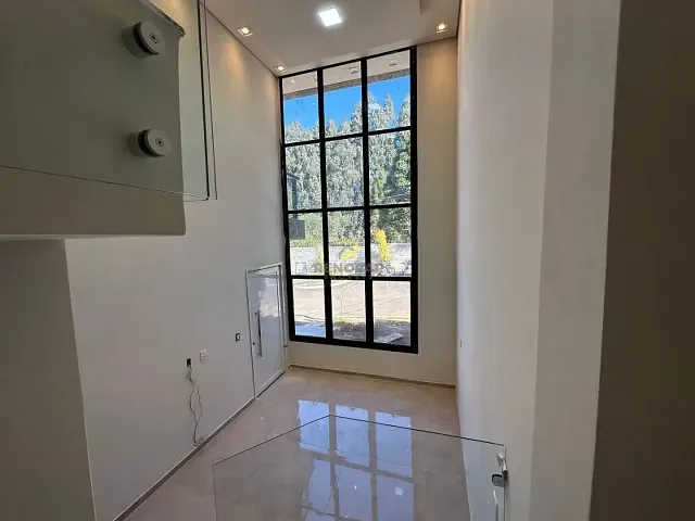Sobrado com 126m² 3 quartos e 3 banheiros, à venda, no bairro Boqueirão em Guarapuava