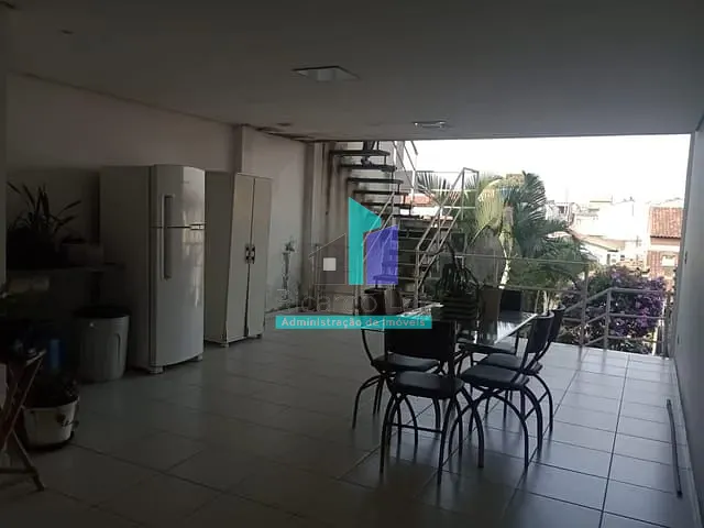 Sobrado com 250m² 3 quartos e 5 banheiros, à venda, no bairro Jaguaribe em Osasco