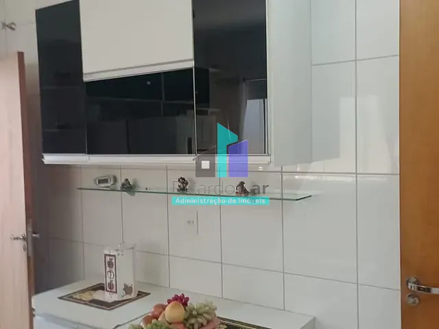 Sobrado com 250m² 3 quartos e 5 banheiros, à venda, no bairro Jaguaribe em Osasco