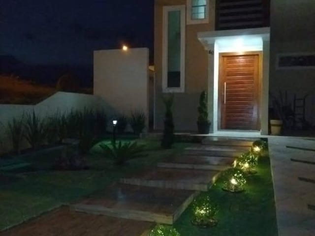 Foto do Sobrado - Sobrado com 3 dormitórios à venda, 238 m² por R$ 830.000,00 - Condomínio Residencial Mantiqueira - São José dos Campos/SP | RUSSI IMÓVEIS
