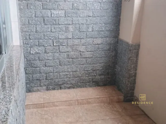 Sobrado com 490m² 6 quartos e 3 banheiros, à venda, no bairro Vila Americana em Volta Redonda