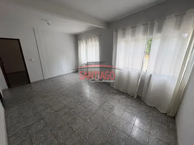 Sobrado 3 quartos e 2 banheiros, à venda, no bairro Tavares em Santo Antônio de Pádua
