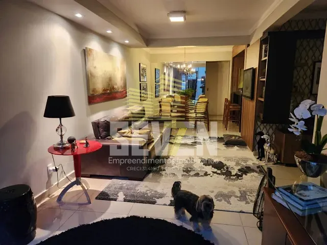 Sobrado com 300m² 3 quartos e 3 banheiros, à venda, no bairro Vila Santa Izabel em Bauru