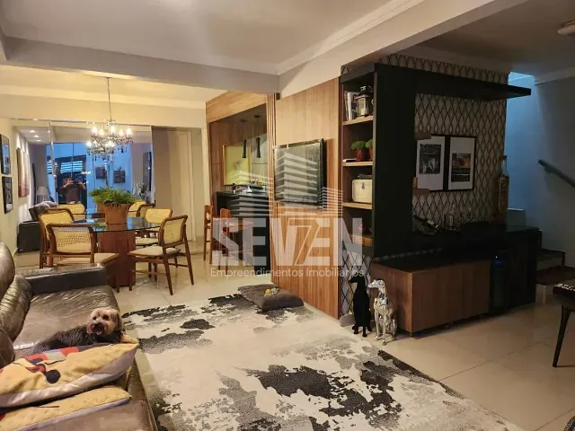 Sobrado com 300m² 3 quartos e 3 banheiros, à venda, no bairro Vila Santa Izabel em Bauru