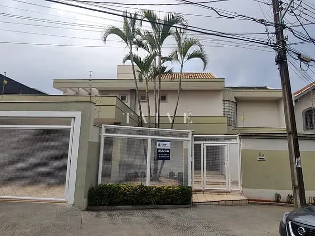Sobrado 5 quartos e 6 banheiros, à venda, no bairro Iguaçu em Londrina