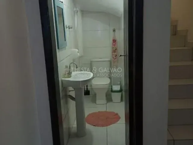Sobrado com 99m² 3 quartos e 2 banheiros, à venda, no bairro Centro em Pontal Do Paraná