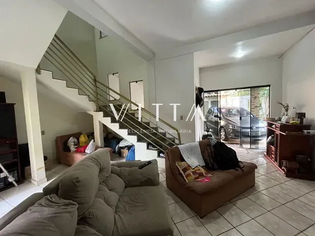 Sobrado com 360m² 5 quartos e 2 banheiros, à venda, no bairro Plano Diretor Sul em Palmas