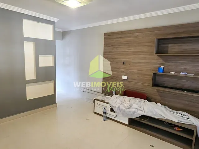 Sobrado com 150m² 3 quartos e 3 banheiros, à venda, no bairro Vila Suissa em Mogi das Cruzes