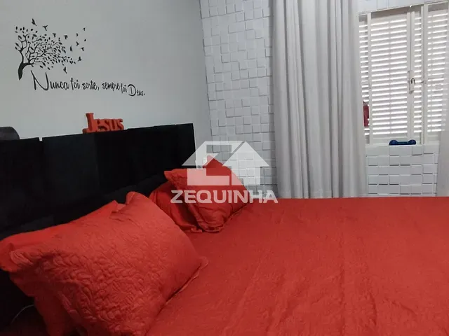 Sobrado com 182m² 4 quartos e 2 banheiros, à venda, no bairro Pestana em Osasco