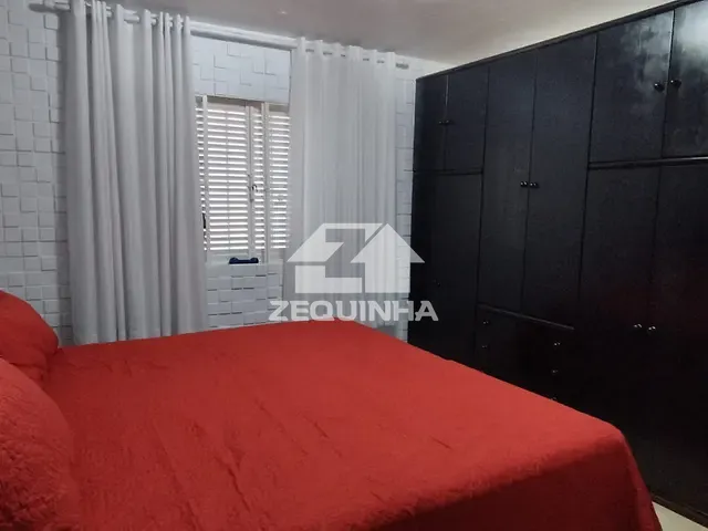 Sobrado com 182m² 4 quartos e 2 banheiros, à venda, no bairro Pestana em Osasco