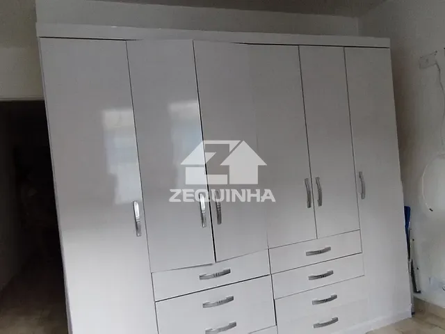 Sobrado com 182m² 4 quartos e 2 banheiros, à venda, no bairro Pestana em Osasco