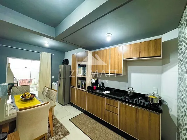 Sobrado com 77m² 2 quartos e 2 banheiros, à venda, no bairro Tribess em Blumenau