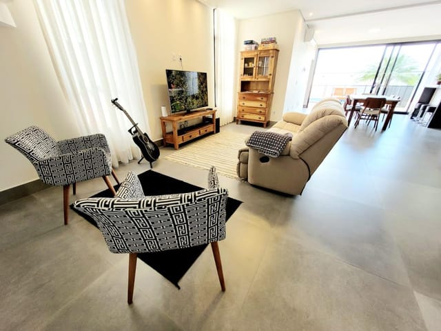 Sobrado com 360m² 3 quartos e 6 banheiros, à venda, no bairro Jardim Reserva Bom Viver de Indaiatuba em Indaiatuba