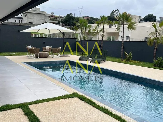 Sobrado com 600m² 3 quartos e 5 banheiros, à venda, no bairro Condomínio Vale das Águas em Bragança Paulista