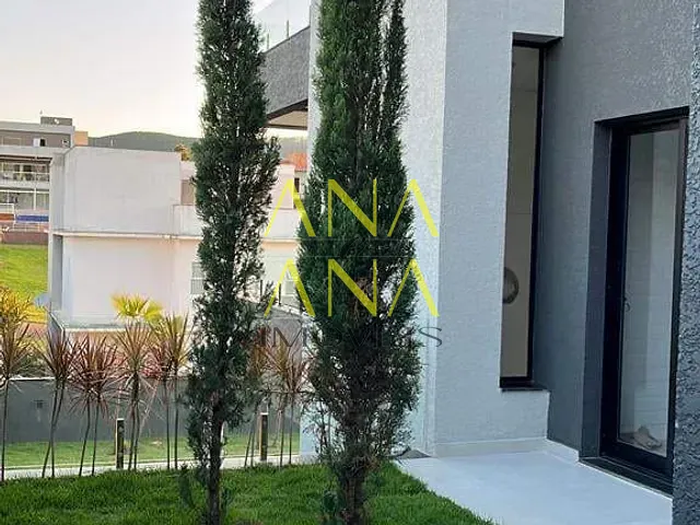 Sobrado com 600m² 3 quartos e 5 banheiros, à venda, no bairro Condomínio Vale das Águas em Bragança Paulista