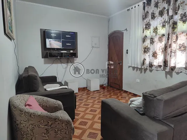 Sobrado 3 quartos e 2 banheiros, à venda ou para alugar, no bairro Vila Maluf em Suzano