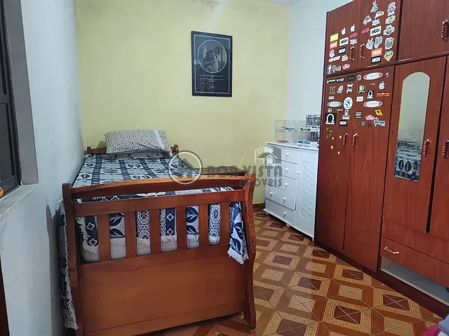 Sobrado 3 quartos e 2 banheiros, à venda ou para alugar, no bairro Vila Maluf em Suzano