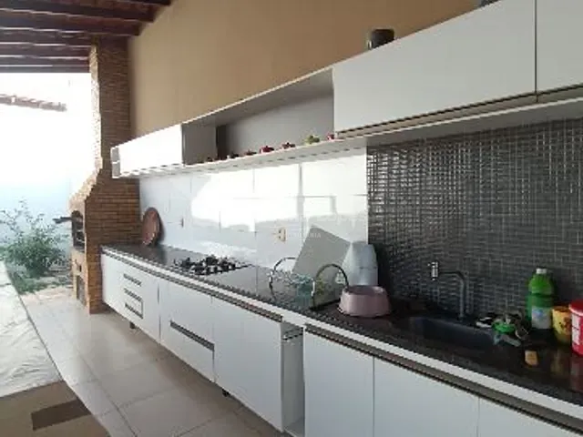 Sobrado com 575m² 4 quartos e 5 banheiros, à venda, no bairro Macaúba em Teresina
