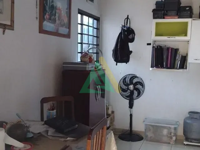 Sobrado com 86m² 2 quartos e 2 banheiros, à venda, no bairro Centro em Mogi Mirim