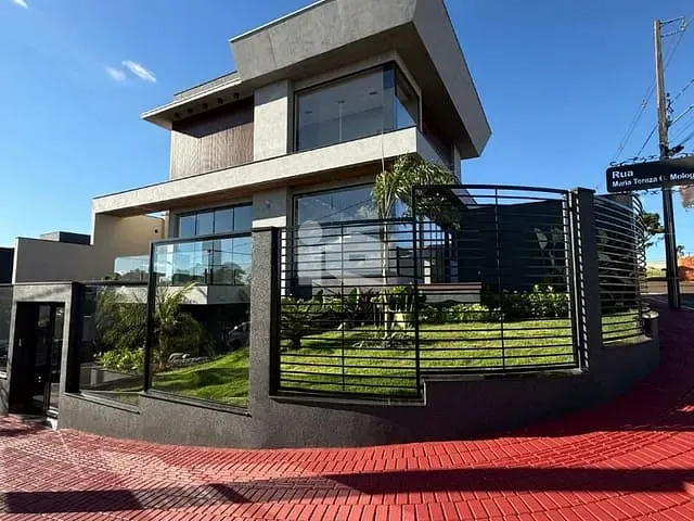 Sobrado com 307m² 3 quartos e 4 banheiros, à venda, no bairro Residencial Belmonte em Rolândia