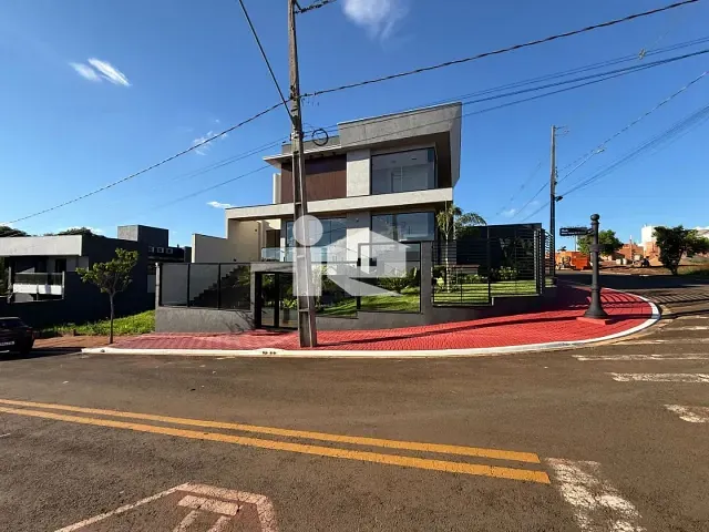 Sobrado com 307m² 3 quartos e 4 banheiros, à venda, no bairro Residencial Belmonte em Rolândia