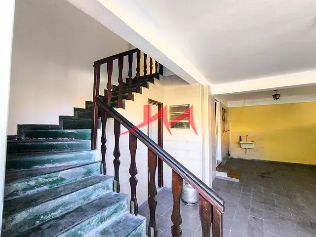 Sobrado com 275m² 2 quartos e 1 banheiro, à venda, no bairro Barro Vermelho em São Gonçalo