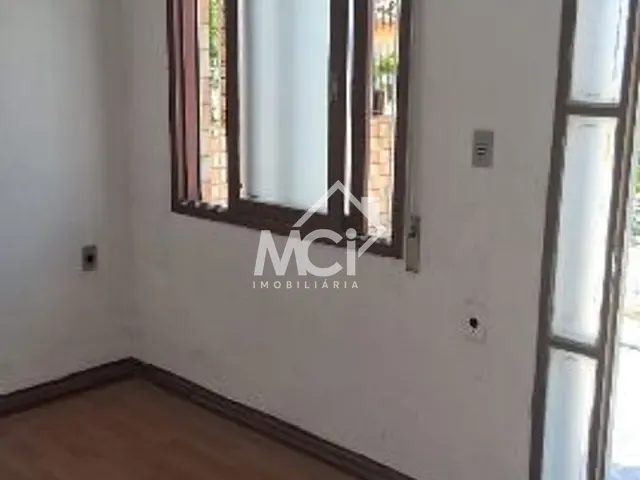 Sobrado 3 quartos e 3 banheiros, à venda, no bairro Fragata em Pelotas