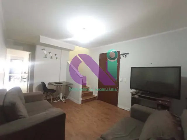 Sobrado com 125m² 3 quartos e 2 banheiros, à venda, no bairro Cidade das Flores em Osasco