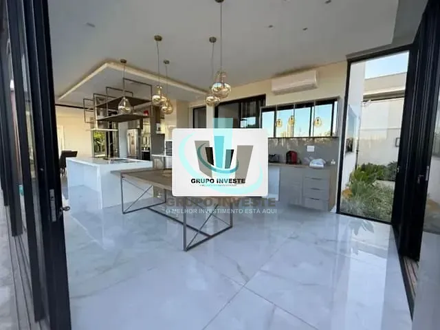 Sobrado com 509m² 4 quartos e 6 banheiros, à venda, no bairro Residencial e Comercial Quinta das Laranjeiras em Araraquara